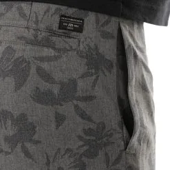 TravisMathew Inlet Golf Shorts 2022 7 TravisMathew Inlet Golf Shorts 2022 -Golf Clubs SHOP ann2698 heather grey pinstripe 4 43859.1656033954